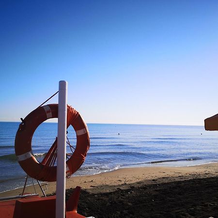 Baywatch Ξενοδοχείο Margherita Di Savoia Εξωτερικό φωτογραφία